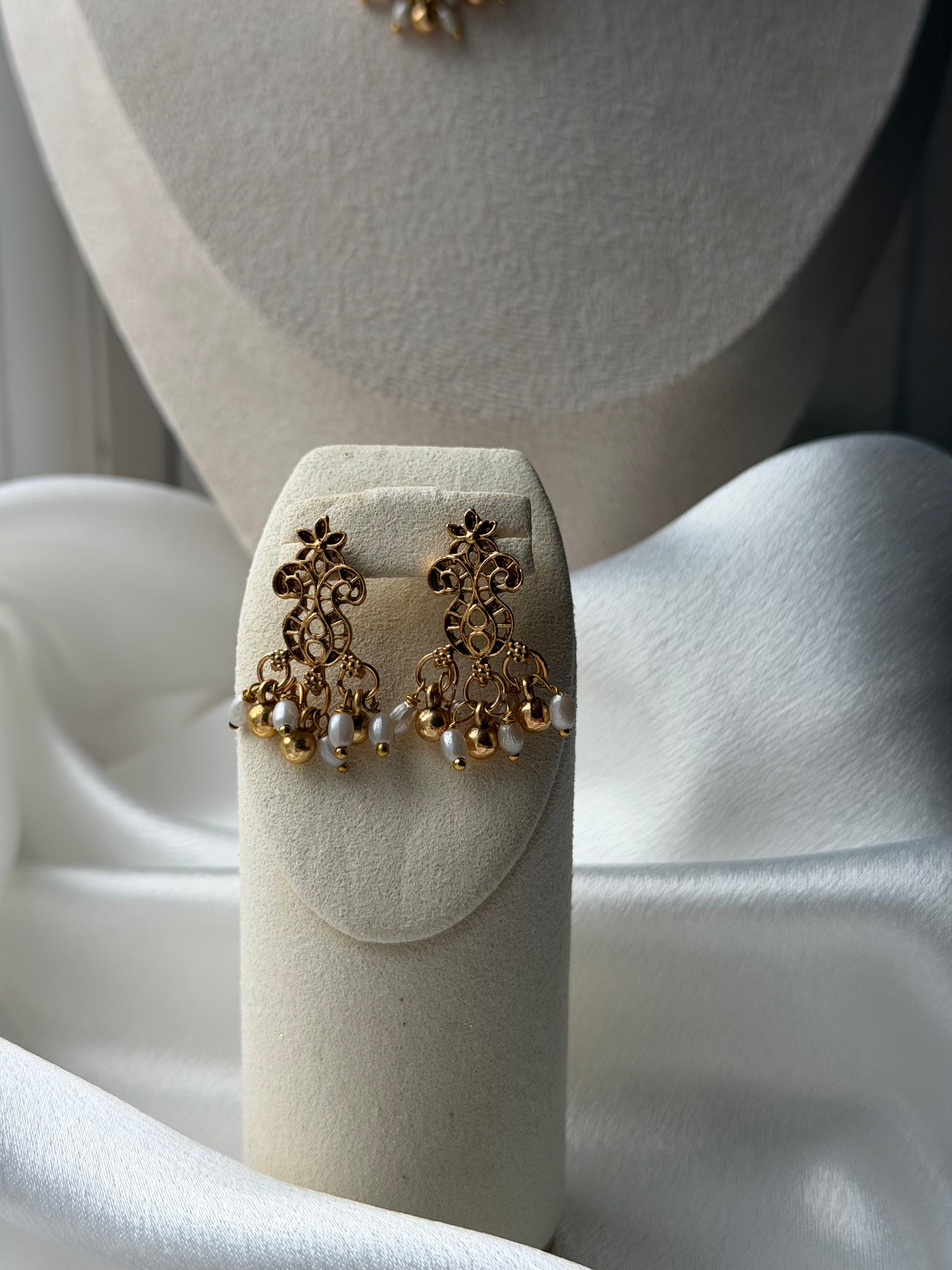 Meher Pearl Set ✨