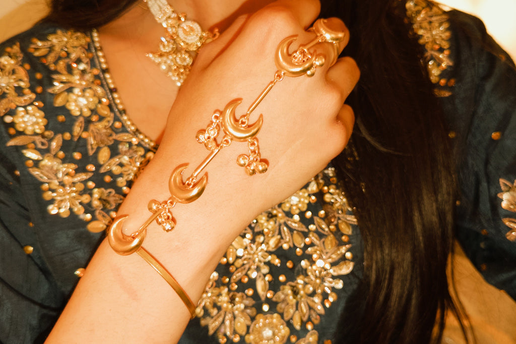 Moonlight Charm Bracelet – Premium Gold Tone