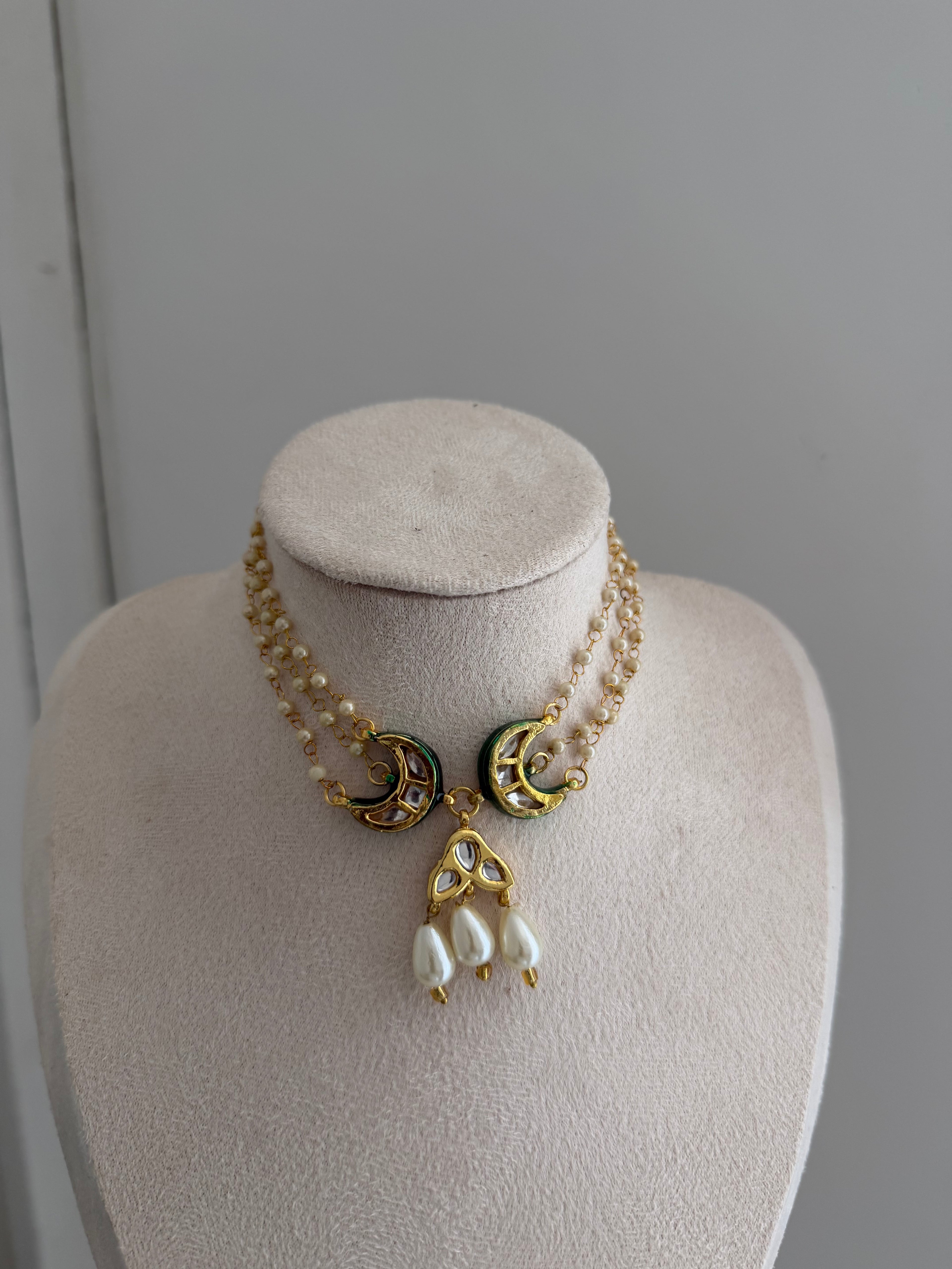 Kundan Crescent Pearl Choker Necklace – Gold Plated