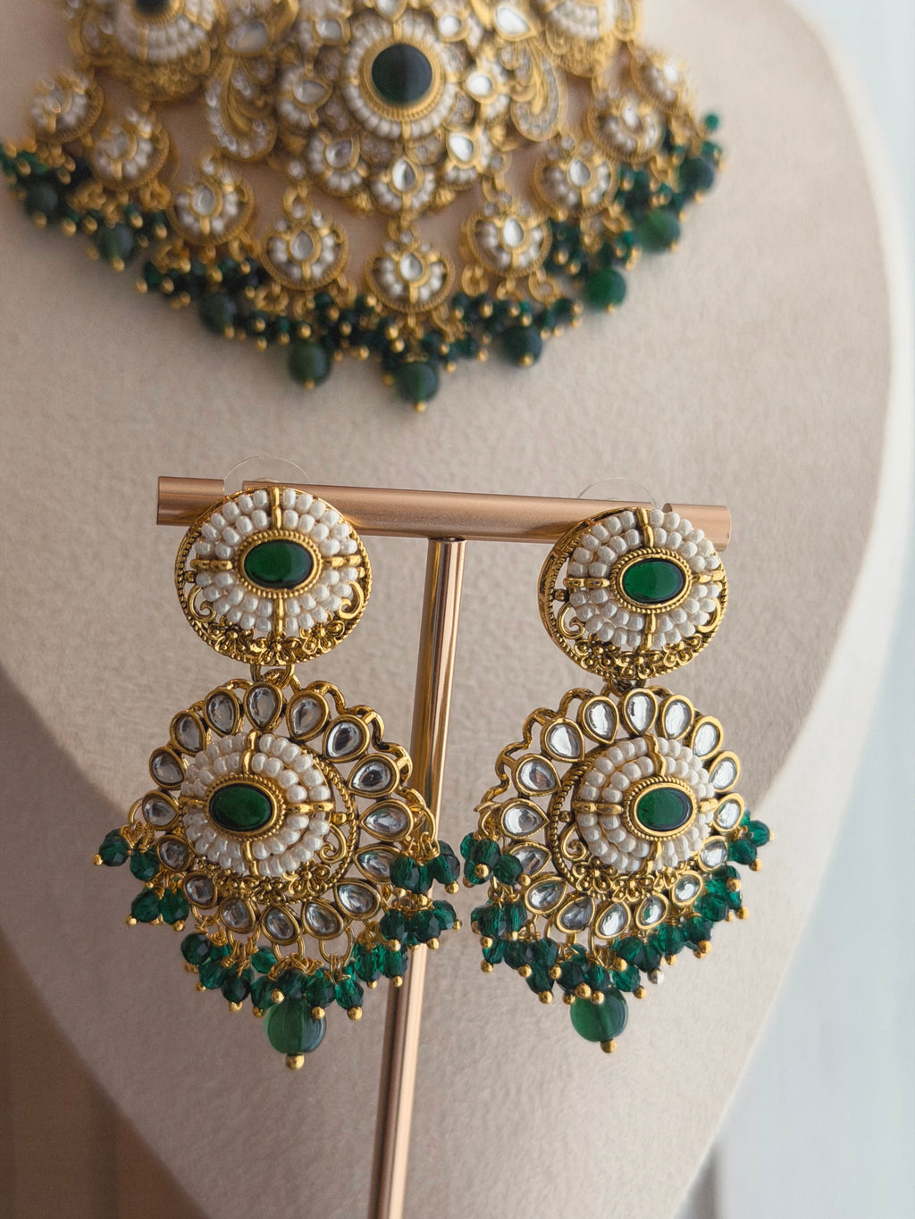 Green & Gold Kundan Pearl Bridal Choker Set