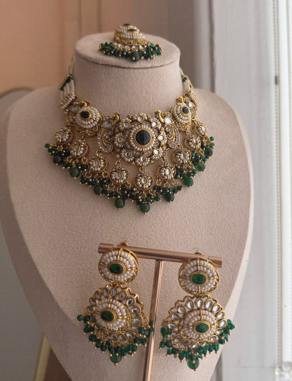 Green & Gold Kundan Pearl Bridal Choker Set