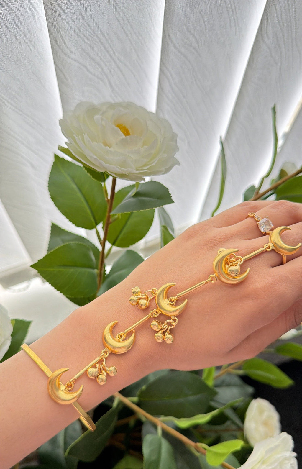 Moonlight Charm Bracelet – Premium Gold Tone