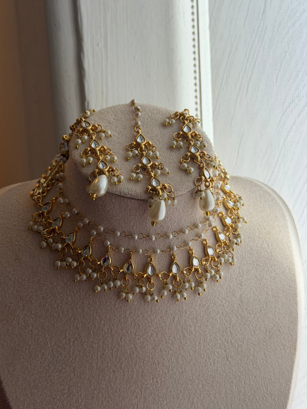 Traditional 90s Style Kundan Set